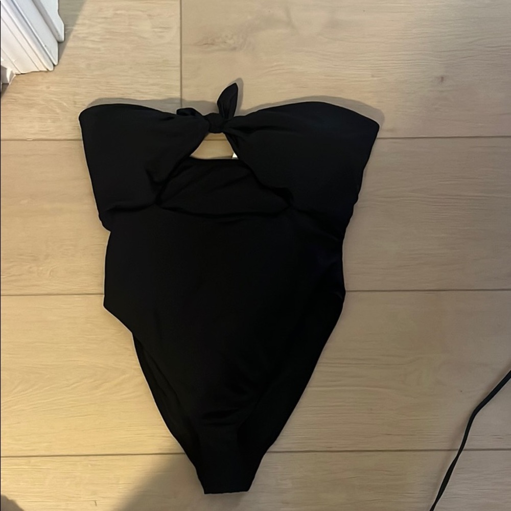 Dipping daisys swimsuit